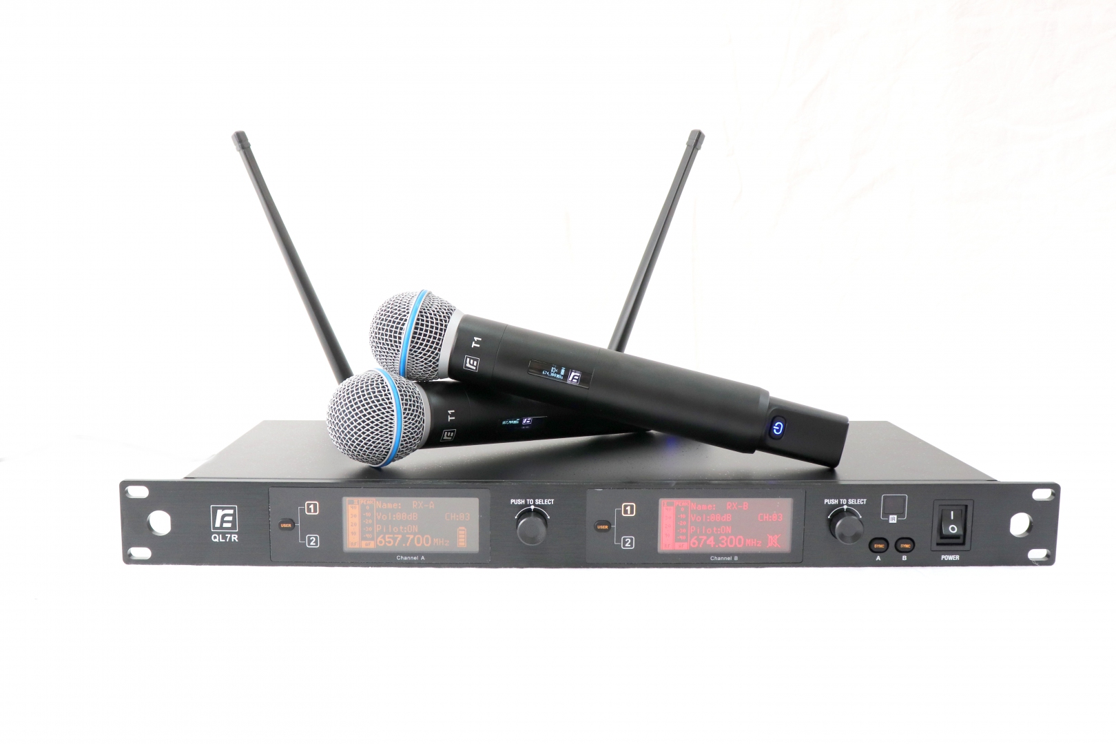 RFIntell QL7R/T1-A 651,800-683,400 МГц 2-канальная радиосистема с 2-мя ручными микрофонами в Чусовом